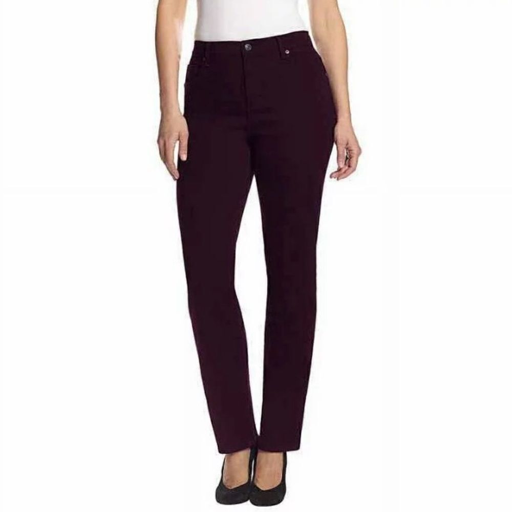 Gloria Vanderbilt Slimming Jeans